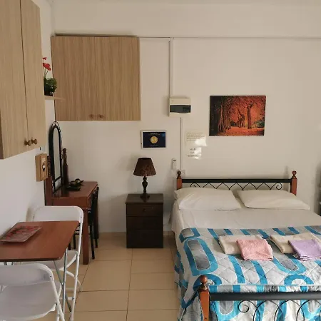 Nicosia Rooms Studios מראה חיצוני תמונה